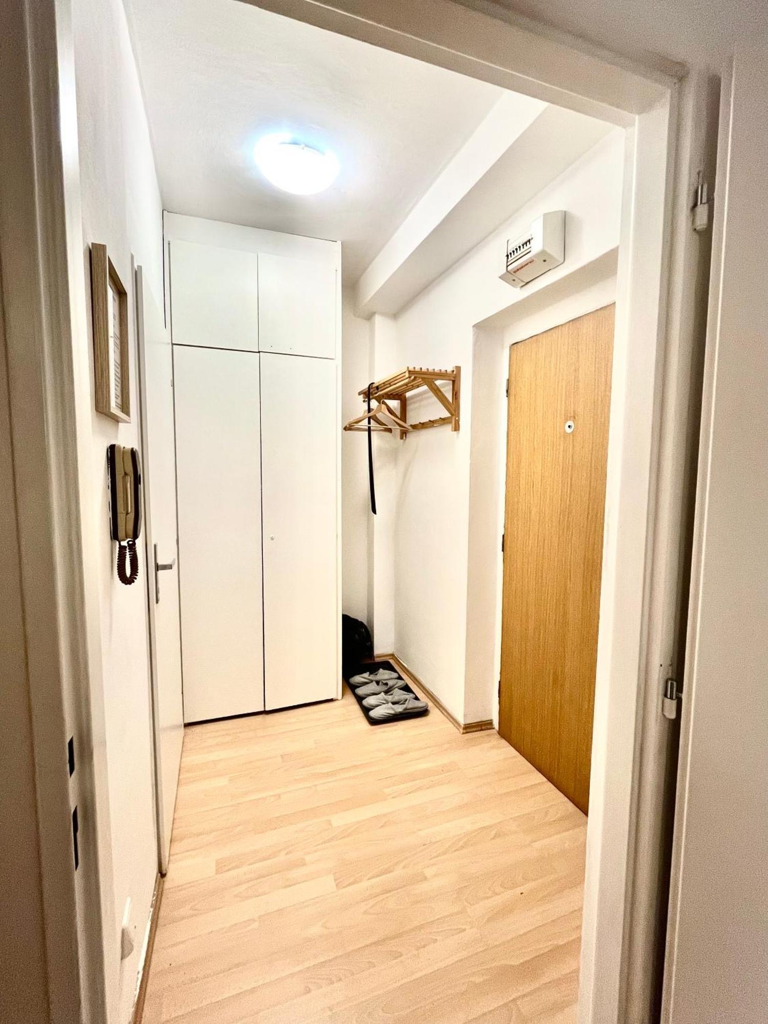 Apartment Simona - Old Town Pozsony Kültér fotó